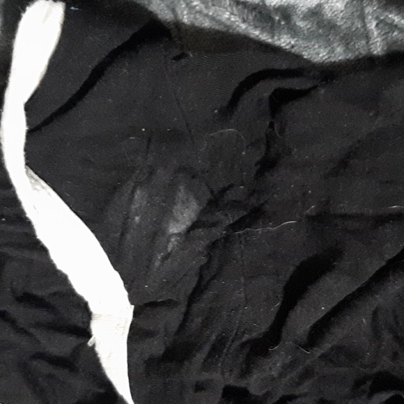 Black sws essentials crop top - Picture 2 of 3